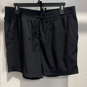 Mondetta Black Athletic Shorts with Elastic Waistband
